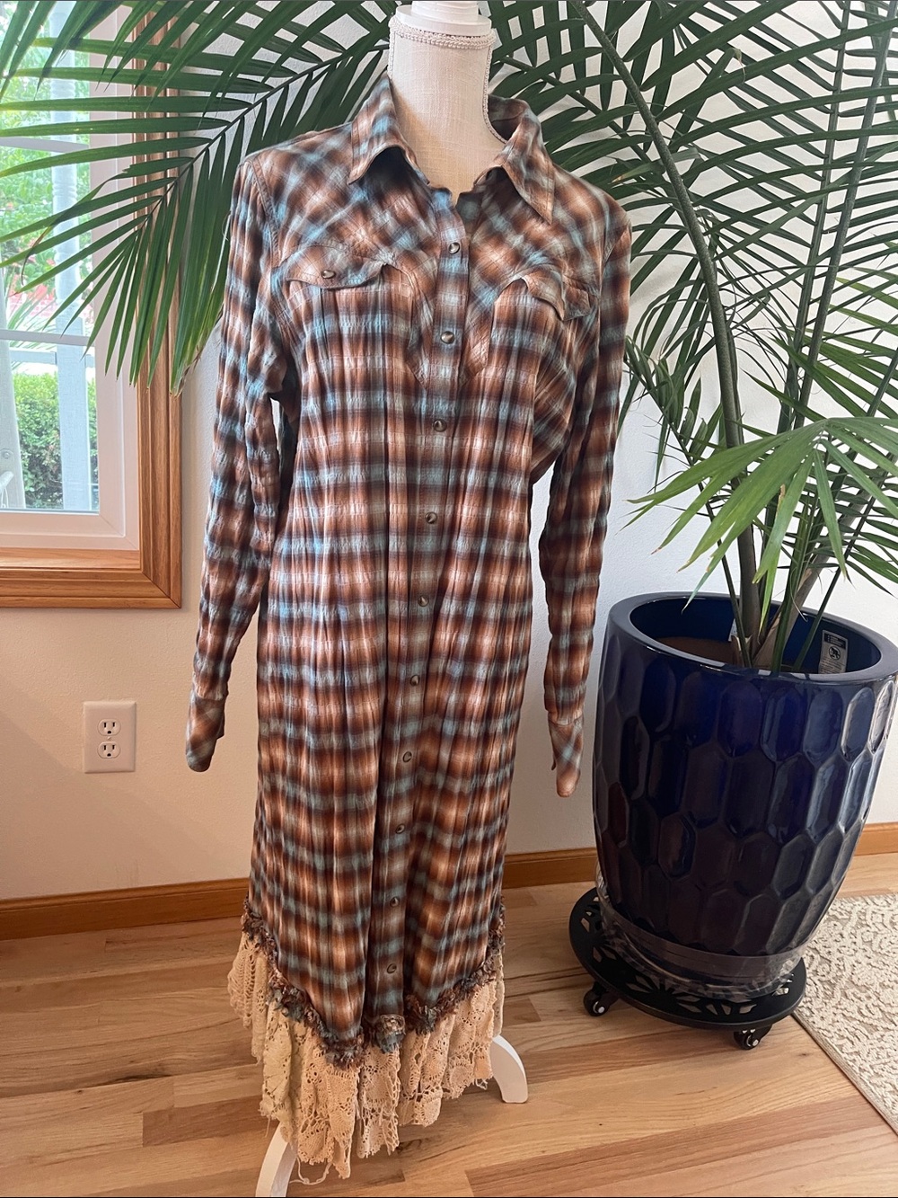 Vintage 316 Brown and turquoise Plaid Snap Front Maxi Dress with Lace Trim